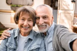 Friendship Through the Ages: How Assisted Living in Florida Nurtures Lifelong Bonds